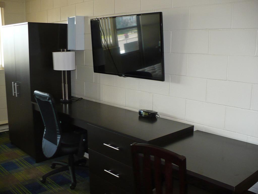 Westgate Inn Portage la Prairie Zimmer foto